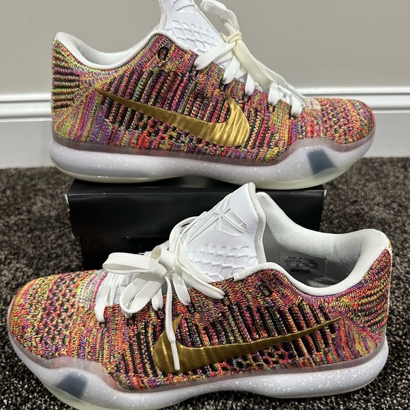 Nike Kobe Bryant X 10 NikeID Multicolor Glow in Dark Sneaker